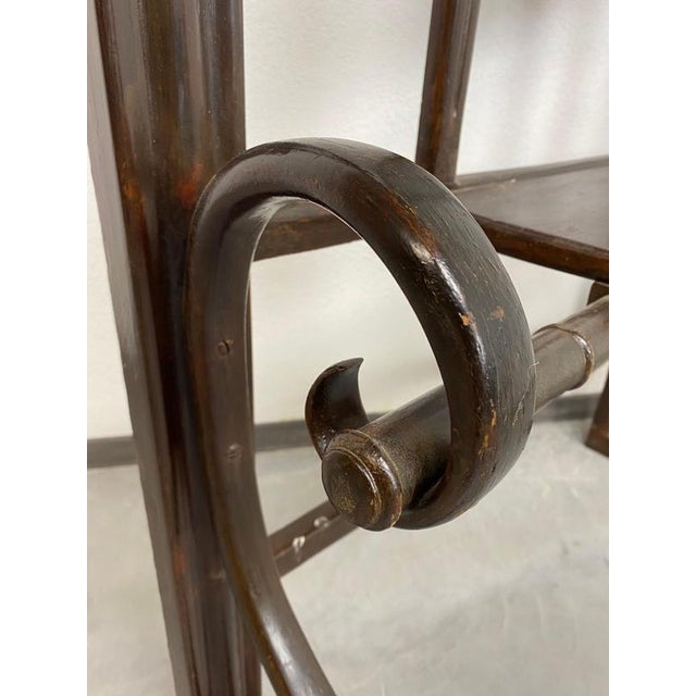 Bentwood No. 1082 Coat Hanger attributed to J&J Kohn, 1890s For Sale - Image 9 of 10