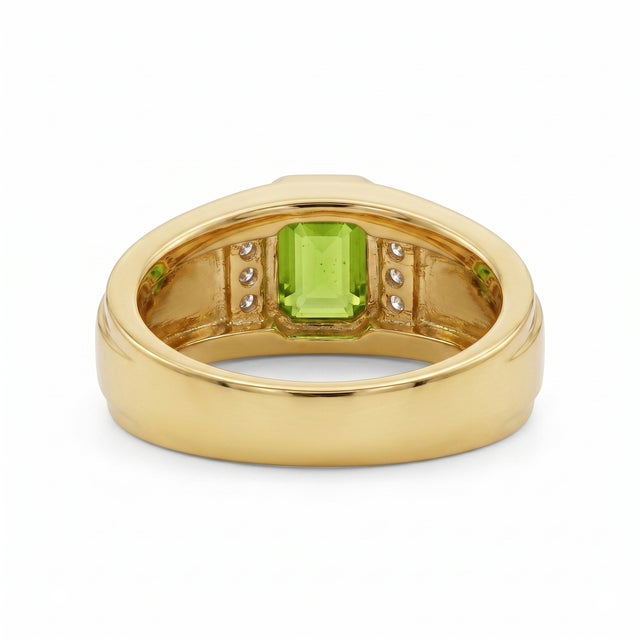 Contemporary Peridot & Cz Engagement Ring • Dainty Signet Unisex Ring • August Birthstone Ring Us 7 For Sale - Image 3 of 3