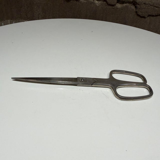 Metal 1960s Mid-Century Modern Italian-Made Office or Dressmaking Shears I S A For Sale - Image 7 of 14