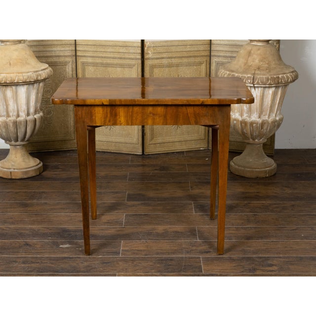 Brown French 19th Century Walnut Side Table with Quarter Veneer and Single Drawer For Sale - Image 8 of 12