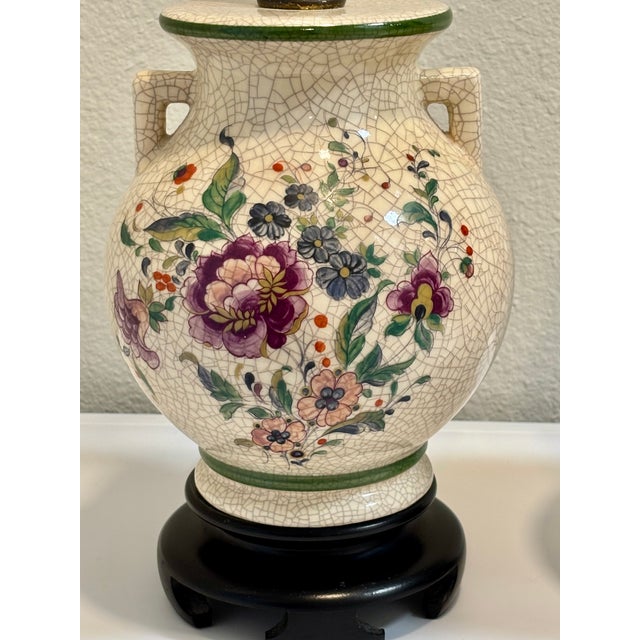 Chinoiserie 1970s Vintage Chinoiserie Table Lamp With Silk Shade For Sale - Image 3 of 8