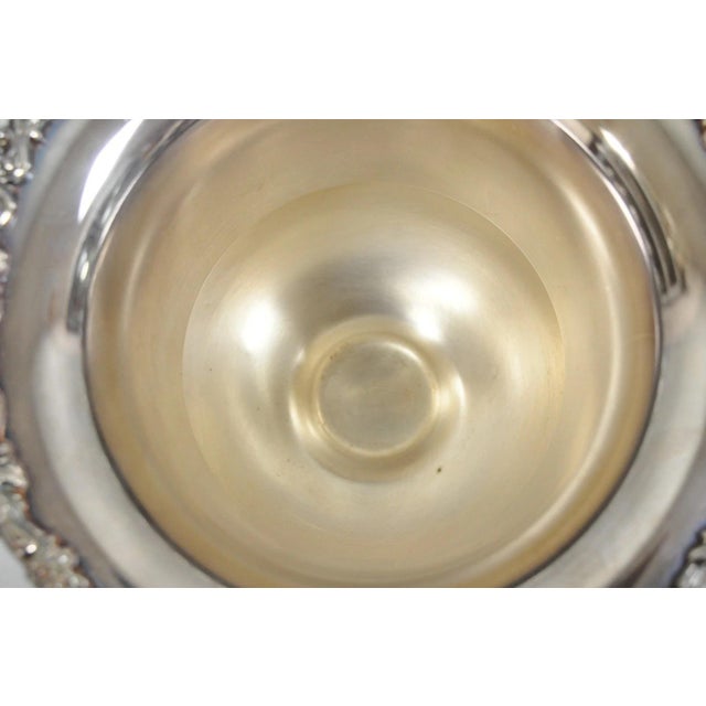 Vintage Sheridan Silver Plated Trophy Cup Urn Champagne Chiller Ice Bucket For Sale - Image 11 of 16