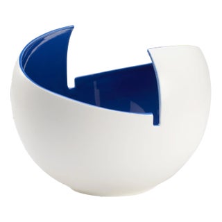 Benson Bowl in White For Sale