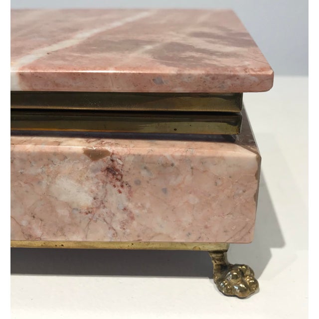 Stunning lidded box perfect for keys, change or jewelry!