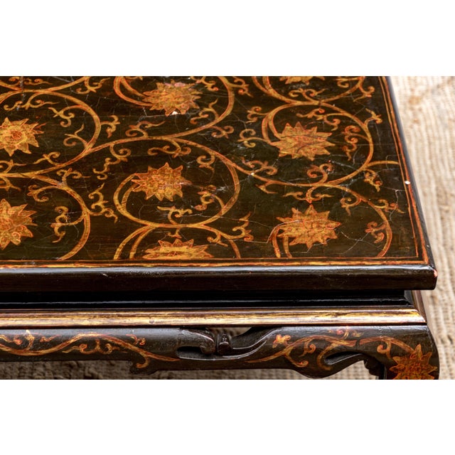 Mid 20th Century Vintage Chinoiserie Rectangular Lacquered Coffee Table For Sale - Image 5 of 11