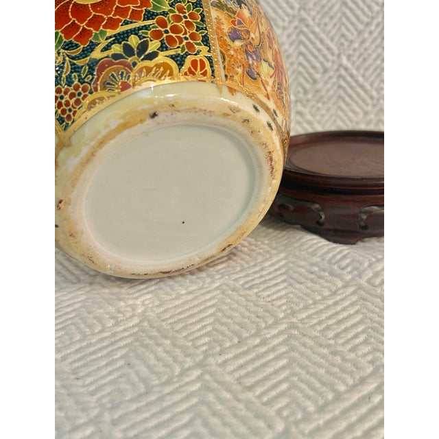 Gold Vintage Japanese Satsuma Style Hand-Painted Porcelain Jardinière Cachepot With Wood Ming Style Stand For Sale - Image 8 of 12