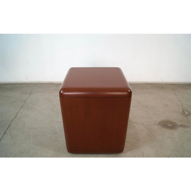 Herman Miller 1970’s Mid-Century Modern Walnut Pedestal Side Table For Sale - Image 4 of 12