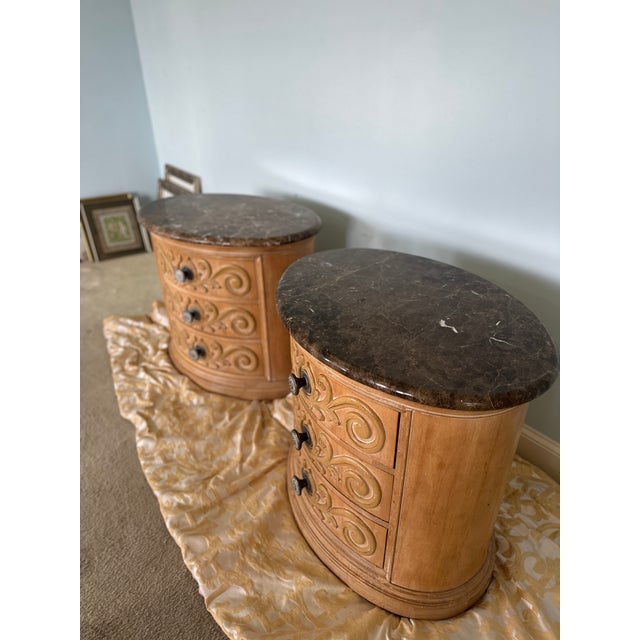 French Provincial Pair of Vintage Henredon Villandry Collection French Provincial Oval 3-Drawer Nightstands With Marble Tops For Sale - Image 3 of 15