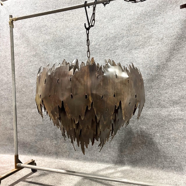 Measures to 38” in diameter by 28” tall with a chain length of 80”! (Chain length can be altered.)