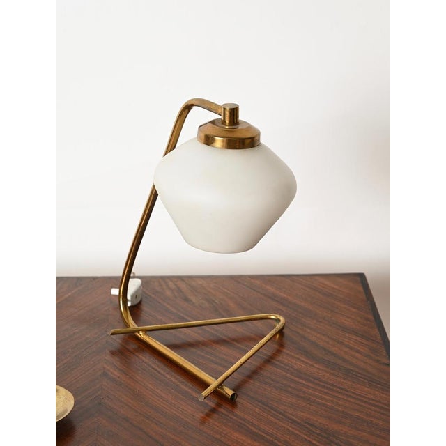 Italian Brass and Opaline Glass Table Lamps from Stilnovo, Italy, 1950s, Set of 2 For Sale - Image 15 of 17