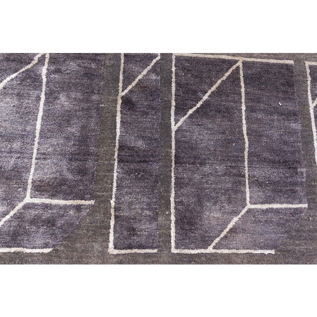 Modern Geometric Oversized Slate Gray Silk Rug "Vantage" by Doris Leslie Blau For Sale In New York - Image 6 of 9