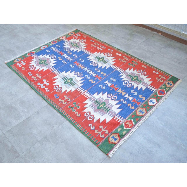 Hand Woven Kilim Turkish Flat Weave Area Rug - 4′1″ × 5′10″ For Sale - Image 6 of 12