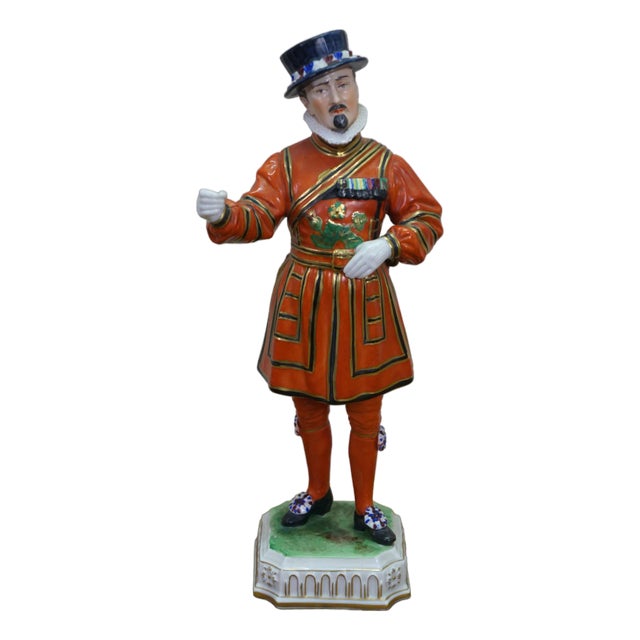Antique German Carl Thieme Dresden Yeoman of the Guard Beefeater Figurine 11" For Sale