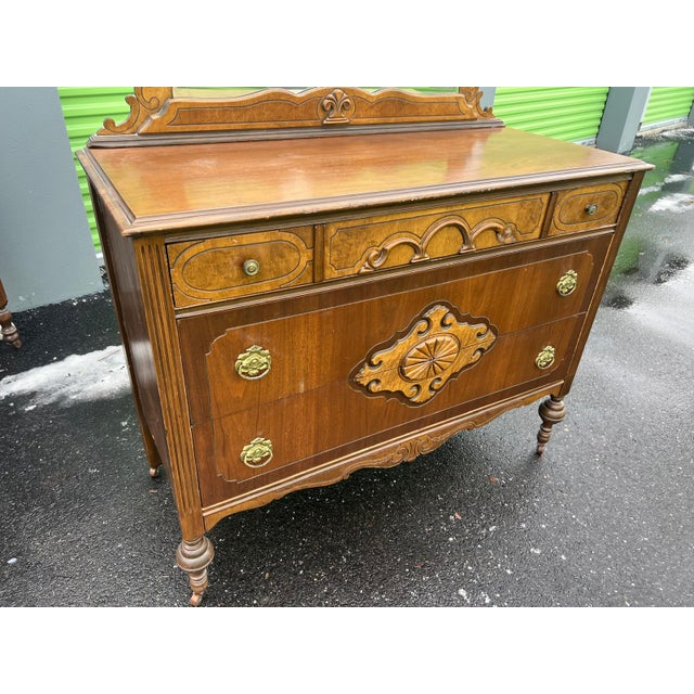 Antique Victorian Walnut Dresser With Carved Details & Mirror For Sale In Philadelphia - Image 6 of 8