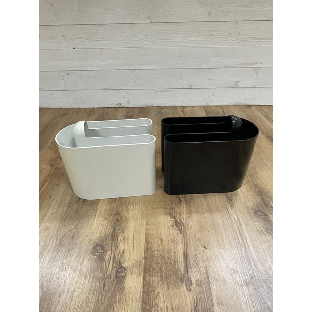 Plastic Magazine Racks by Rodolfo Bonetto, Set of 2 For Sale - Image 7 of 18