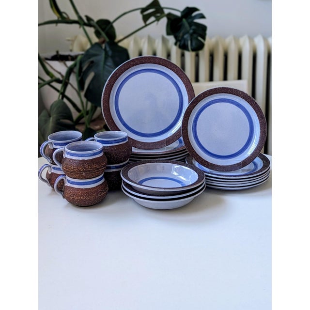 1950s Mid-Century Modern Swedish Gabriel Keramik Dinner Plates, Set of 8 For Sale - Image 4 of 5