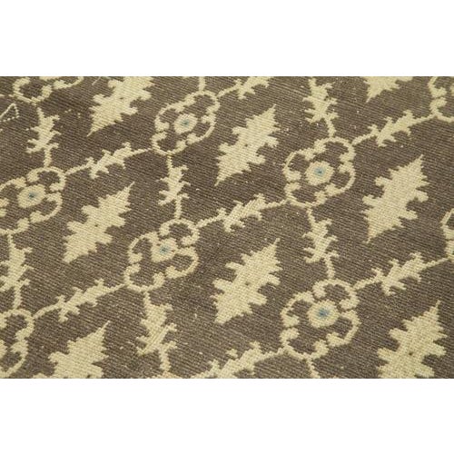 Vintage Hand-Knotted Wool Rug For Sale - Image 5 of 7