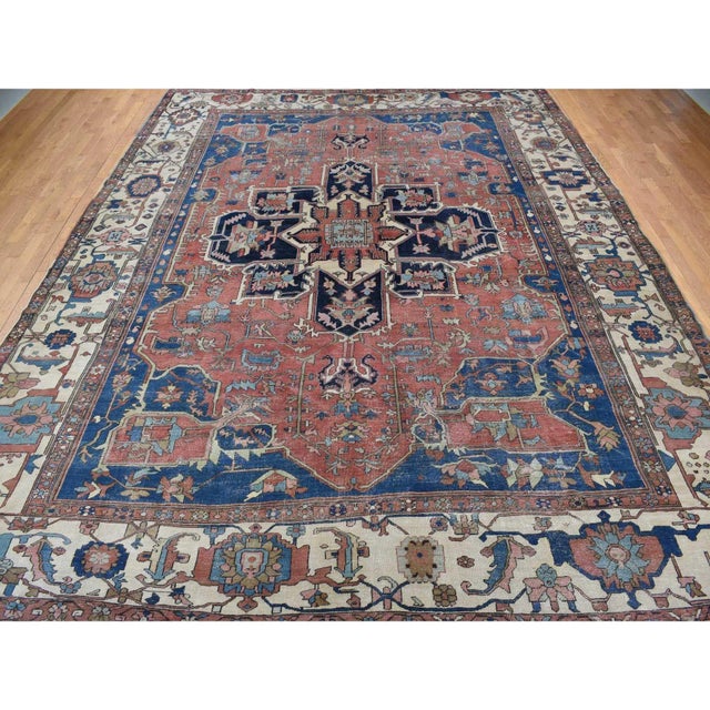 Late 19th Century 1890 Red Antique Persian Serapi Heriz Wool Hand Knotted Even Wear Rug 11'3"x15'3" For Sale - Image 5 of 11