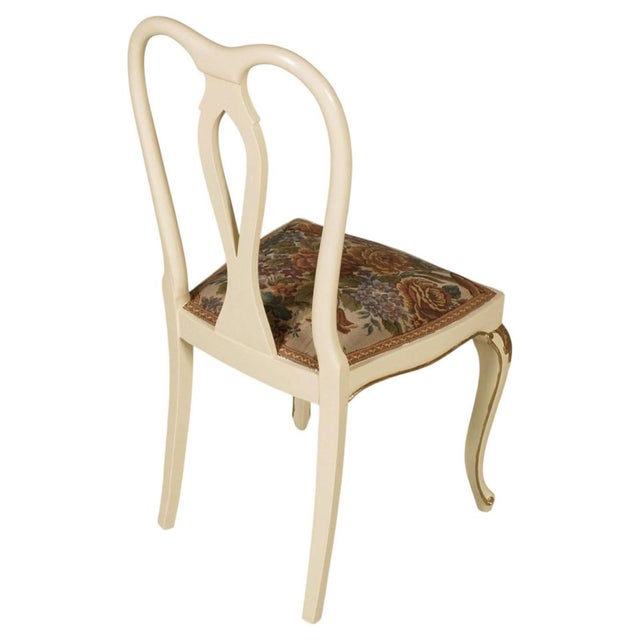 1930s Venetian Cream Lacquered and Gilt Walnut Chairs with Floral Upholstery attributed to Testolini e Salviati for Testolini & Salviati, 1930s, Set of 3 For Sale - Image 5 of 11