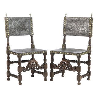 17th Century Portuguese Walnut Chairs, Set of 2 For Sale