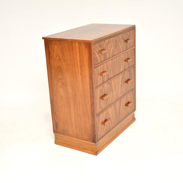 Mid-Century Modern Art Deco Figured Walnut Chest of Drawers, 1930 For Sale - Image 3 of 10