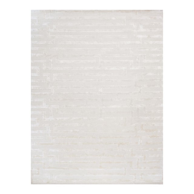 Edgy Hand-Tufted Ivory Area Rug- 4' 0'' X 6' 0'' For Sale