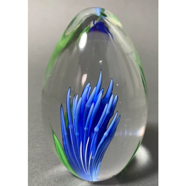 Mid 20th Century Vintage Italian Art Glass Paperweight Blue and Green Egg Shape For Sale - Image 5 of 9