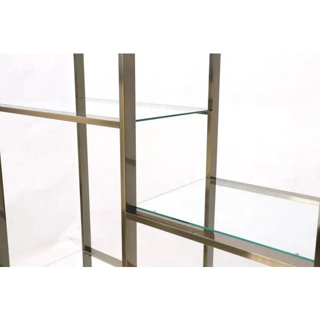 Mid-Century Modern 1970s Brass and Glass Lighted Étagère Vitrine For Sale - Image 3 of 13