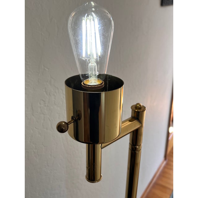 Mid-Century Modern 1960s Holywood Regency Brass Floor Lamp With Integrated Table by Hart Associates For Sale - Image 3 of 16