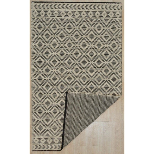 8x0 Black Hand-Knotted Wool Diamond Gridlock Geometric Modern Carpet Rug For Sale - Image 4 of 7