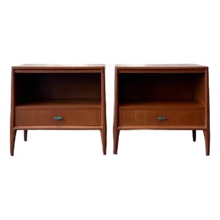Vintage Pair of Mt. Airy Nightstands by Raymond Sobota For Sale