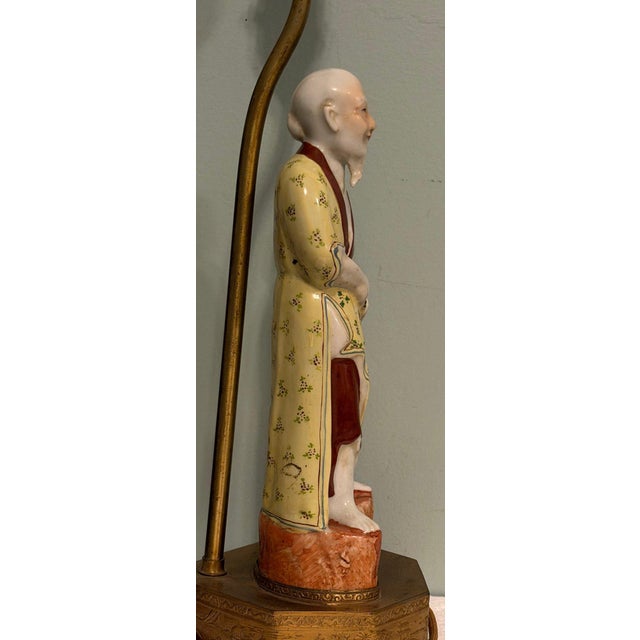 Vintage Chinese Famille Rose Fisherman Lamp Hand-Painted Porcelain Undrilled Figurine This striking mid-century Chinese...