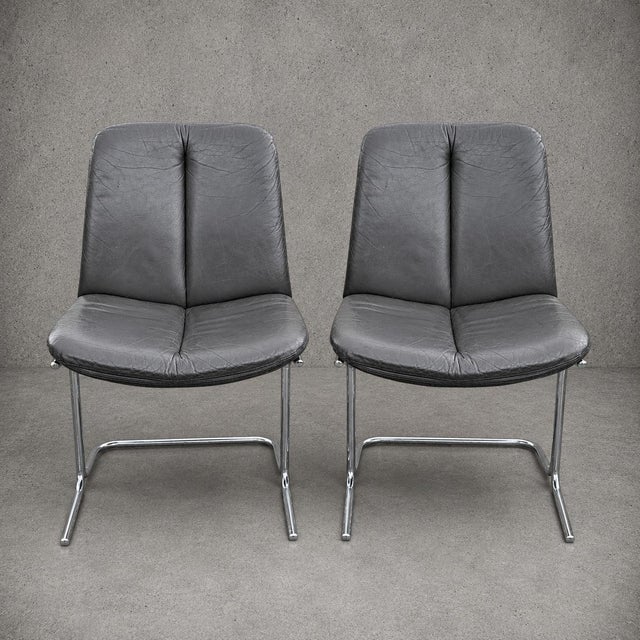 Modern Vintage Pieff Leather and Chrome Dining Chairs by Tim Bates for Harrods, 1970s, Set of 2 For Sale - Image 3 of 10