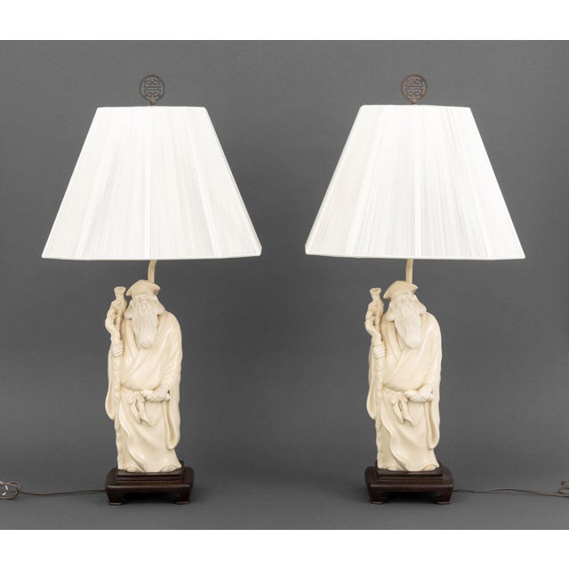 Chinoiserie James Mont Style Figural Ceramic Table Lamps, Pair For Sale - Image 3 of 14