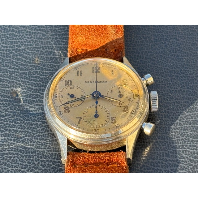 Metal Late 1940s Gentleman's Triple-Register Chronograph in Steel - Rare Concord Valjoux 23 for Brooks Brothers For Sale - Image 7 of 10