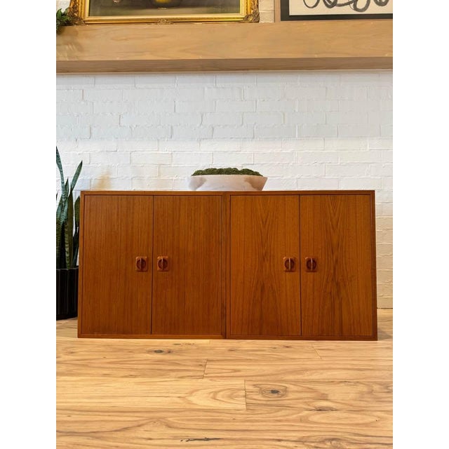 1960s Danish Mid Century Modern Cabinet Set / Modular Storage Credenza Pair For Sale In Kansas City - Image 6 of 7