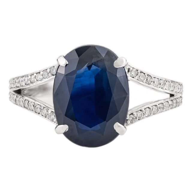 Early 21st Century 4.57Ct Blue Sapphire & Diamond Split Shank Ring Size 7 in 14k Gold For Sale