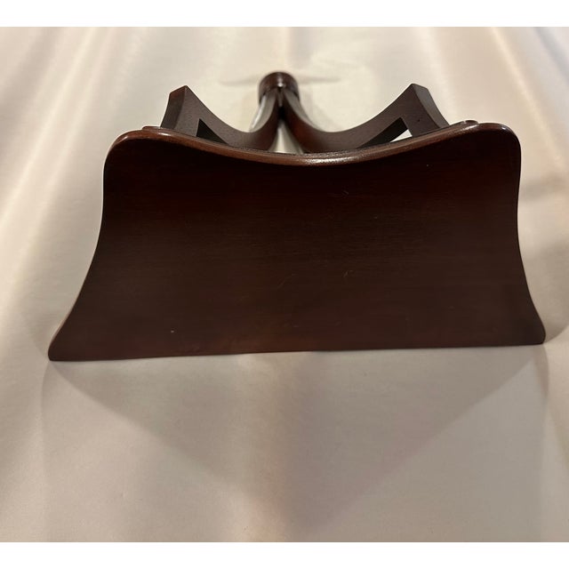 Traditional Chelsea House, Sheraton Style Bracket - Medium For Sale - Image 3 of 3