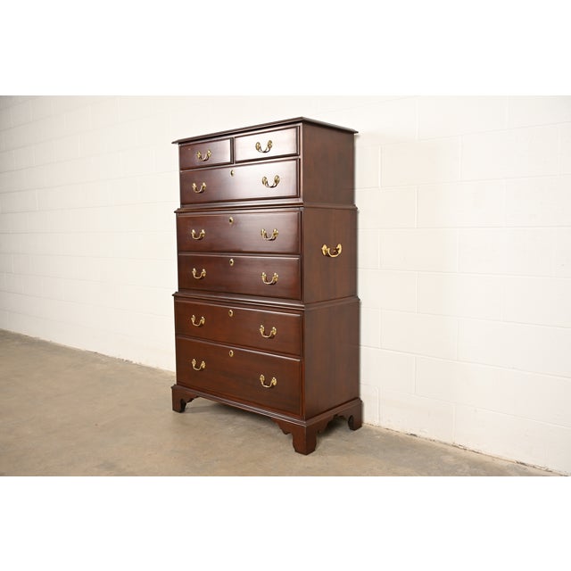 English Harden Furniture Georgian Solid Mahogany Triple Chest-on-Chest Highboy Dresser For Sale - Image 3 of 17