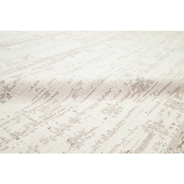 Ivory 12 X 15 Modern Flatweave Ivory Wool Rug With Abstract Design For Sale - Image 8 of 11