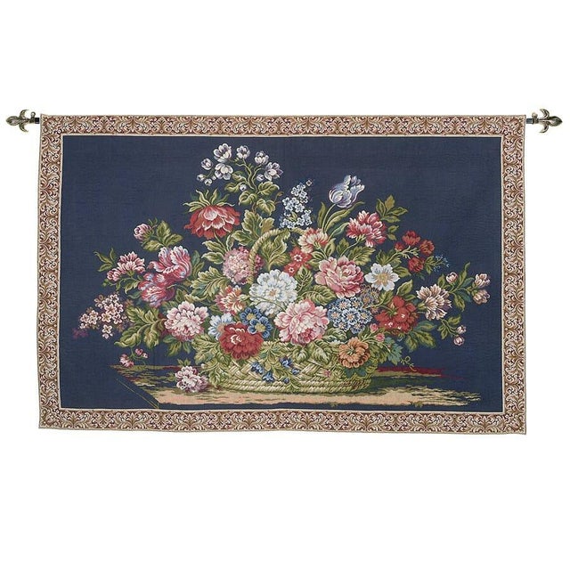 This beautiful tapestry is woven on a jacquard loom by skilled weavers, keeping alive the centuries old tradition of...