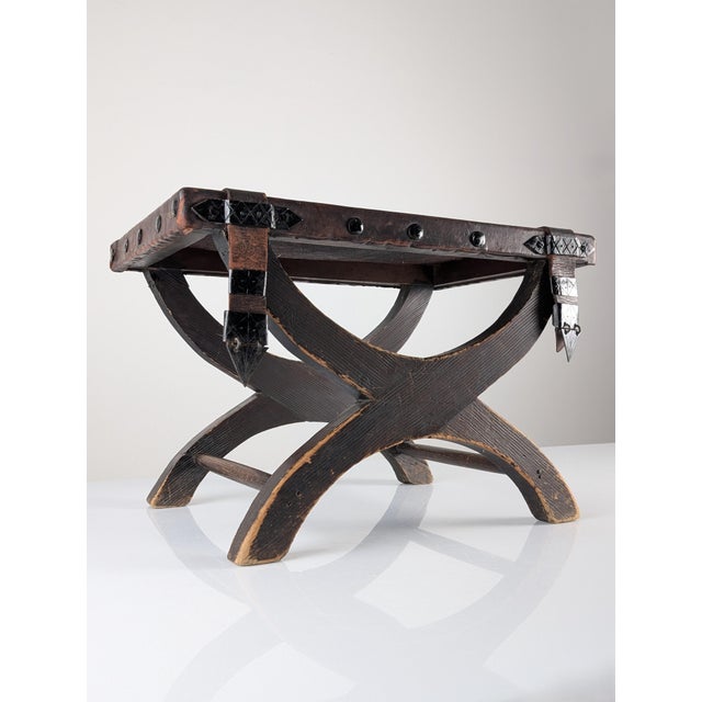 Colonial Curul Stool in Leather and Wrought Iron, Mexico, 1940s For Sale - Image 3 of 18