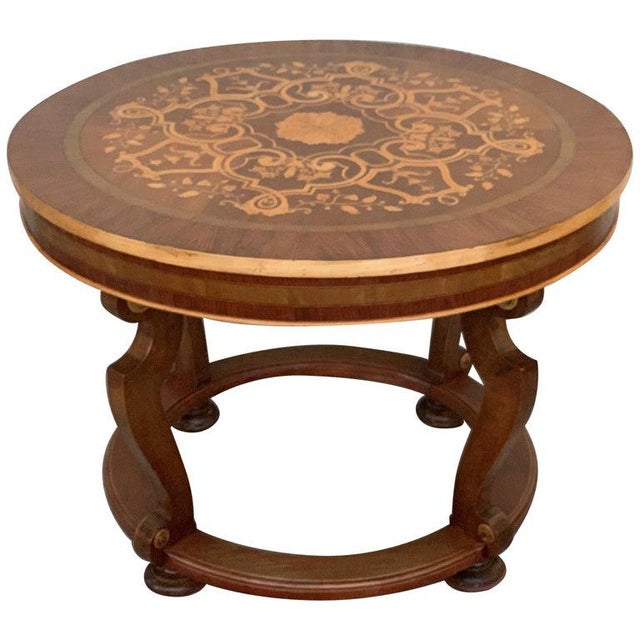 20th French Marquetry Round Center Table With Four Cabriole Legs For Sale - Image 9 of 9