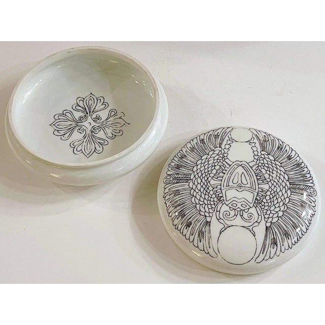 T & V Limoges Black & White Egyptomania Scarab Motif Box For Sale In West Palm - Image 6 of 9