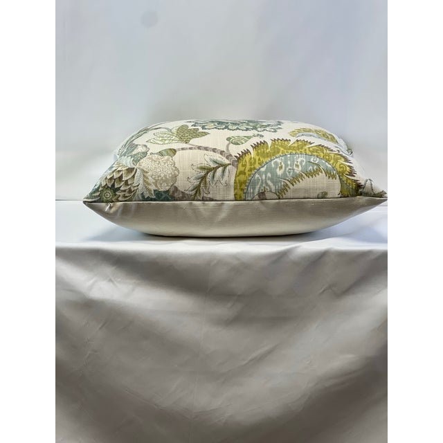 P.Kaufmann Attributed Floriana Mineral 20”x20” Feather/Down Pillows - A Pair For Sale In Chicago - Image 6 of 7