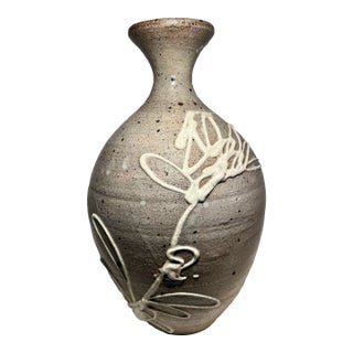 1960s Rare Mid-Century Modern Studio Art Pottery Gray & White Decor Earthenware Vase For Sale