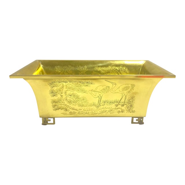 Asian Engraved Brass Footed Planter Cachepot – Vintage Chinoiserie Brass Jardiniere For Sale