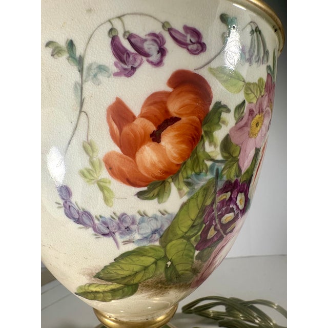 19th Century Old Paris Porcelain Urn Table Lamp. For Sale - Image 11 of 16
