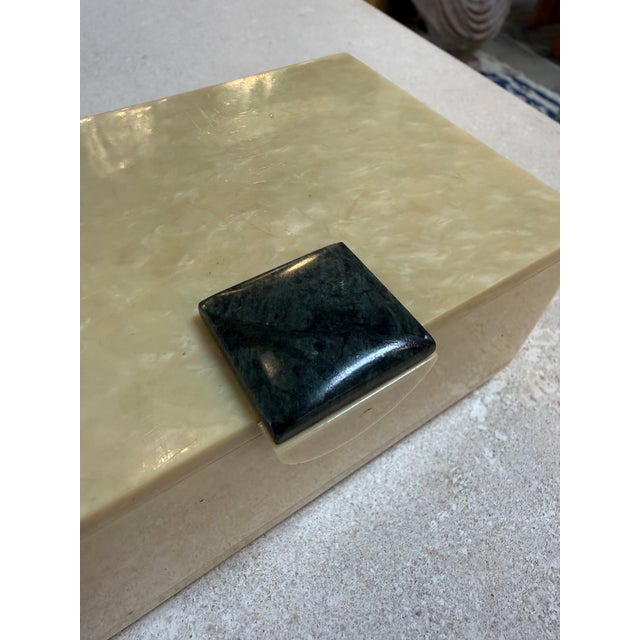 Cream Vintage Faux Marble Lucite Trinket Box With Decorative Stone Accent For Sale - Image 8 of 8