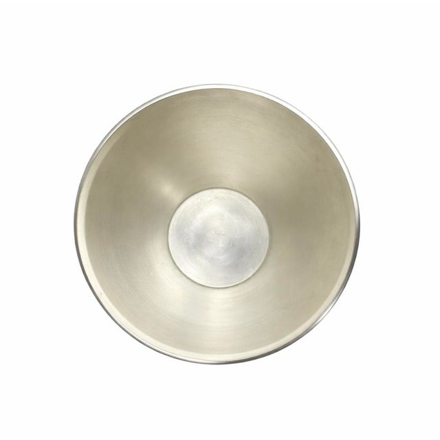 1930s Vintage Ph Vogel & Co. Engine Turned Cocktail Shaker Made in England For Sale - Image 5 of 10